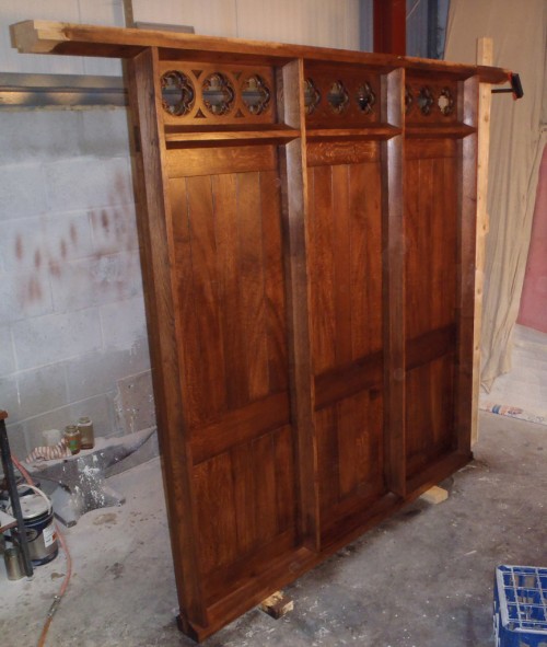 Oak screen - installation