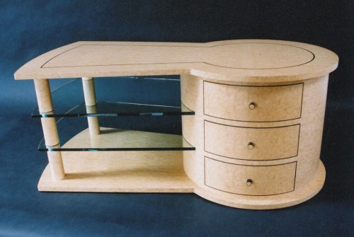 Keyhole coffee table